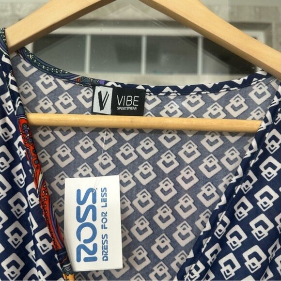 Vibe Sportwear Paisley Wide Leg Jumpsuit Blue Red Size Small NWT - Picture 11 of 13